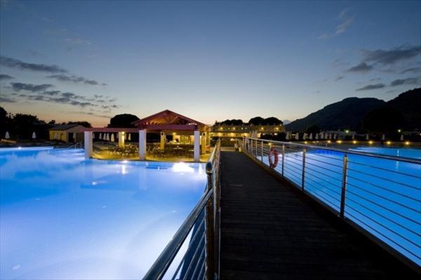 Island Blue Hotel Pefki Eksteriør bilde